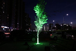 Светильник для освещения деревьев