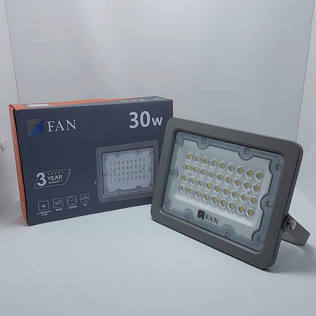 Прожектор светодиодный ip65 FAN 30 Ватт