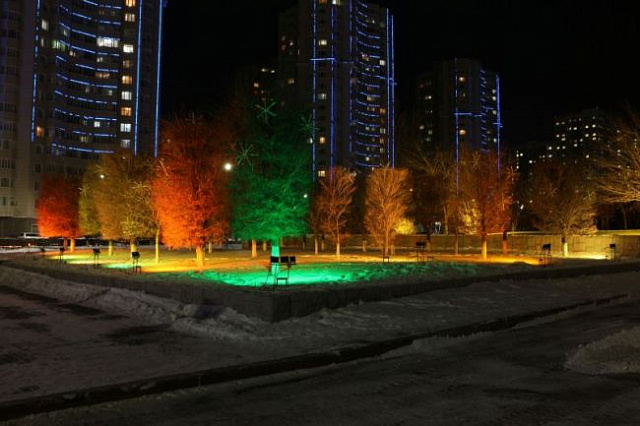 Cветодиодный прожектор в парки и скверы разных цветов 50 w
